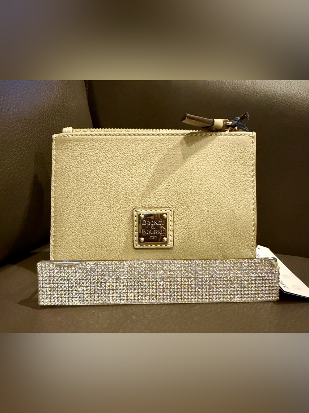 Dooney & Bourke Cream Leather Zip Card Wallet